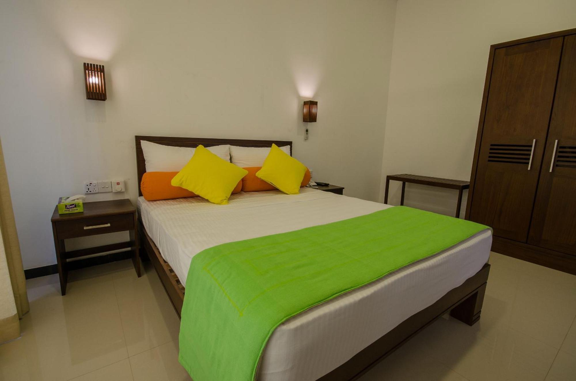 Okwin Resort Kandy Cameră foto
