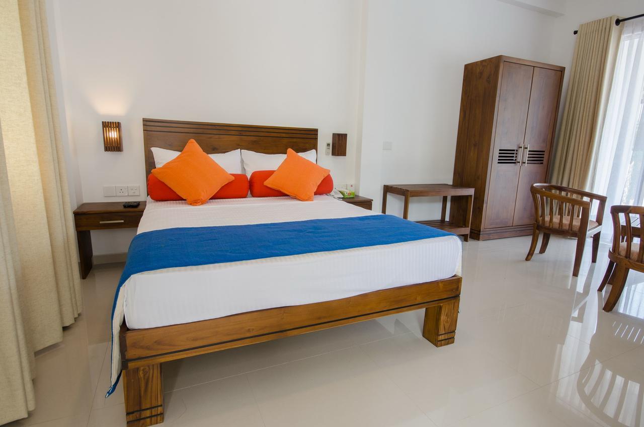 Okwin Resort Kandy Exterior foto