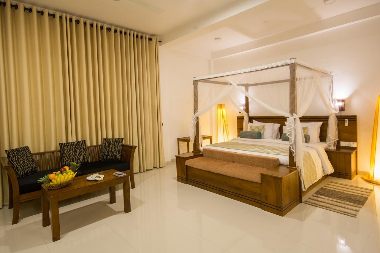 Okwin Resort Kandy Exterior foto